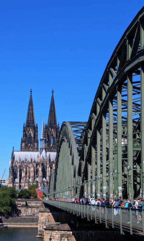 rheinbruecke
